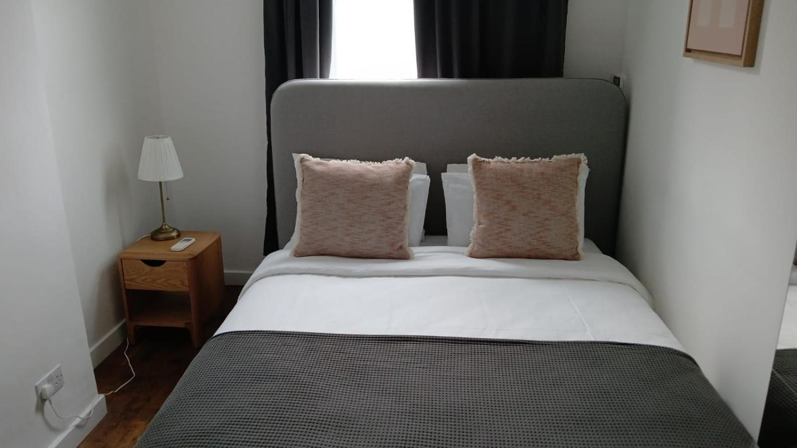 Luxury 2-Bedroom Flat In Camden London Exterior foto